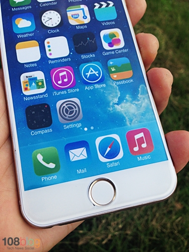 iPhone 6 Mockup_5