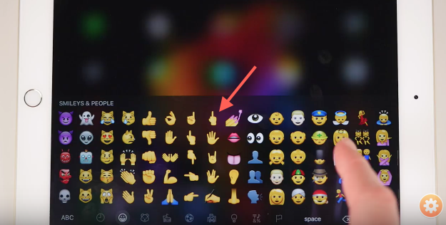 iOS 9.1 Beta 1-80 New Emoji